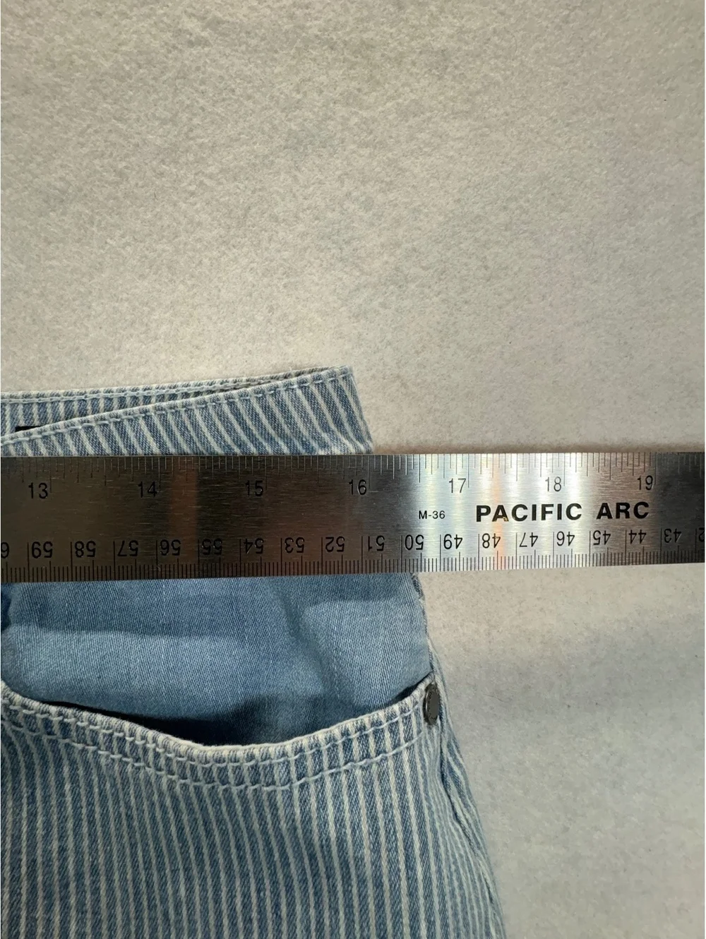 Buffalo David Bitton Catherine Stretch Denim Skirt Striped Button Front 16 Waist